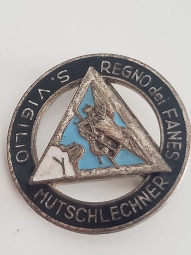 Distintivo vigilio regno dei - s,
