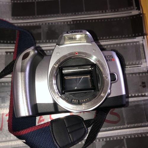 Fotocamera canon eos - fotocamera, solo