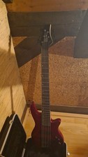 basso elettrico 6 corde