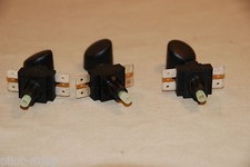 (3) INTERRUTTORI E MANOPOLE