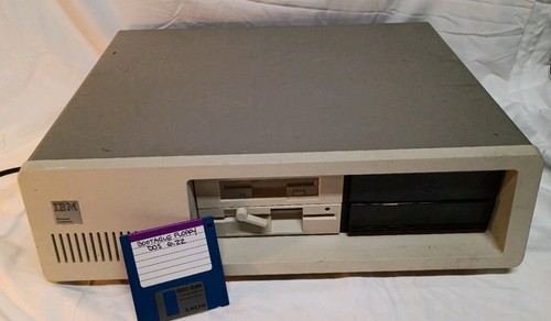 Computer vintage ibm 5150 - computer,