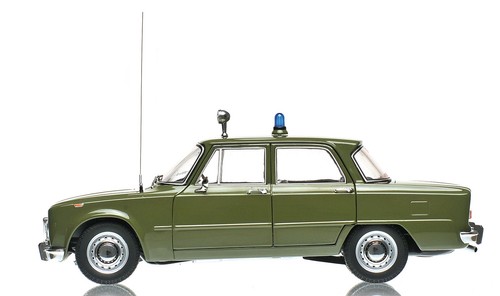 Minichamps alfa romeo - alfa,
