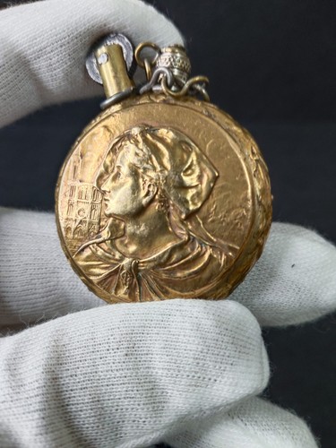 Antico accendino ottone - in,