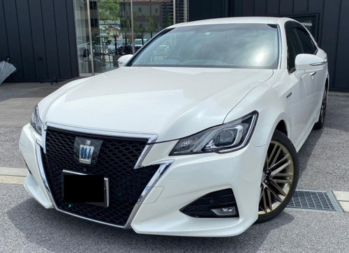 Toyota crown hybrid aws210 - toyota,