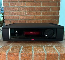 REGA OSIRIS REFERENCE stereo AMPLIFIER IN NEAR MINT CONDITIONS 2x160w Full Set