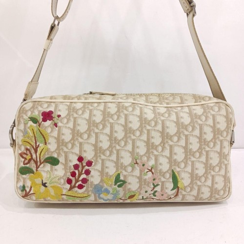 Borsa tracolla christian - a,