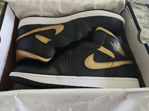 Air jordan mid - jordan,
