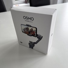 DJI Osmo Mobile 3 Combo