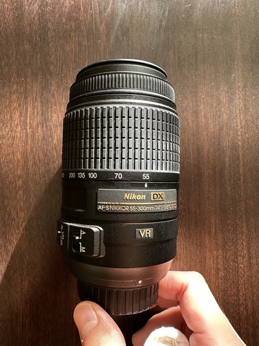 Nikon nikkor 55 300mm - af-s,