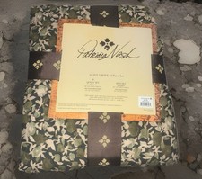 Patricia Nash Olive Grove Set