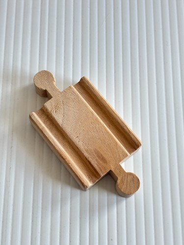 Ikea pista treno - ikea, legno