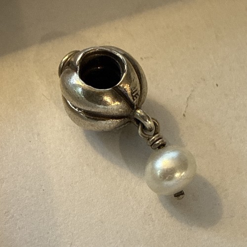 Charm pendente con - , perle