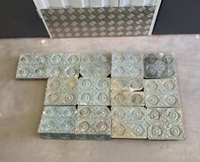 Vecchia stufa in maiolica