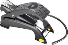 Pompa pedale con manometro