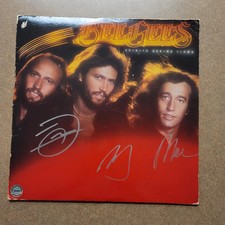 Bee Gees Spirits autografati che hanno volato in vinile - firmato da tutti e 3 gli ologrammi e LOA!