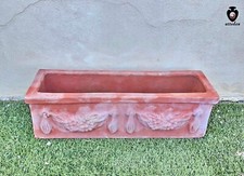 Vaso fioriera festonata per