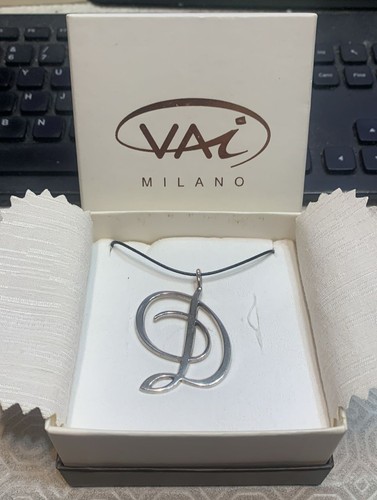 Lettera per collana o - "d",