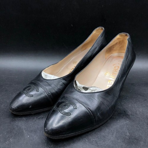 Scarpe décolleté chanel nere - chanel,