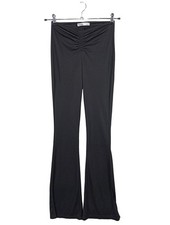 BERSHKA Pantalone a zampa