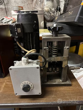 Spelacavi elettrico motorizzato professionale