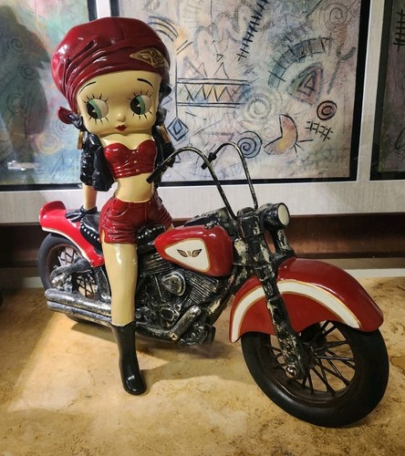 Rara statuina vintage - , betty