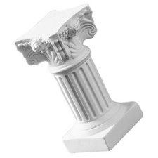 Statua Del Pilastro Romano