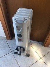 Radiatore elettrico a olio 1000W calorifero termosifone marca Blue sky RBH 1000