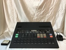 Yamaha RX5 Digital Rhythm Drum Machine testata MIJ molto buona con alimentatore, ROM