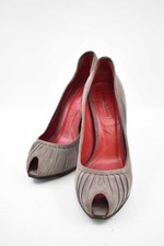 Decolletè Donna Cesare