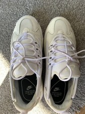 Zoom 2K Triple White Trainers.