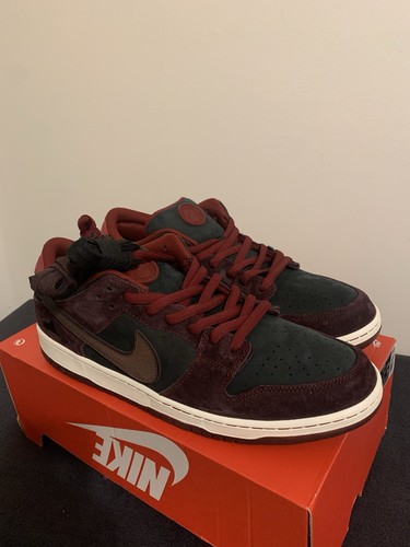 Nike dunk low - dunk, riot