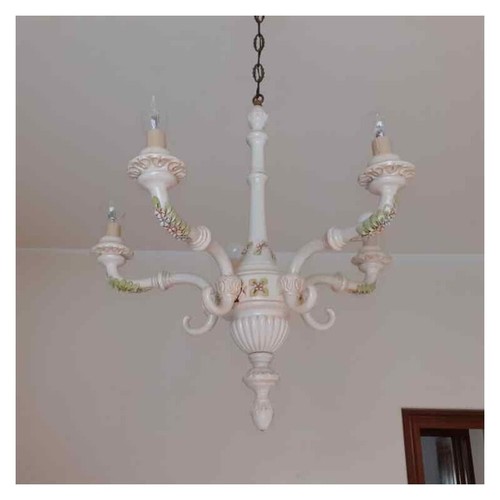 Lampadario stile liberty