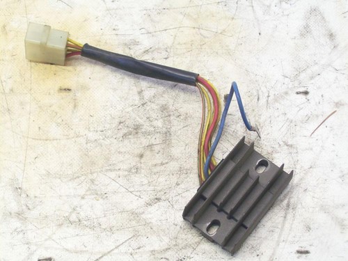 Regolatore tensione - regolatore,