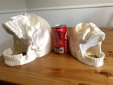 Screaming Skull Dice Tower