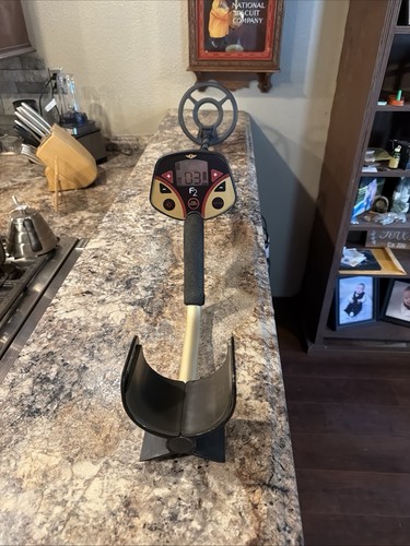 Fisher metal detector - fisher, f2