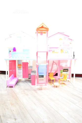 Barbie casa tre piani con - a,