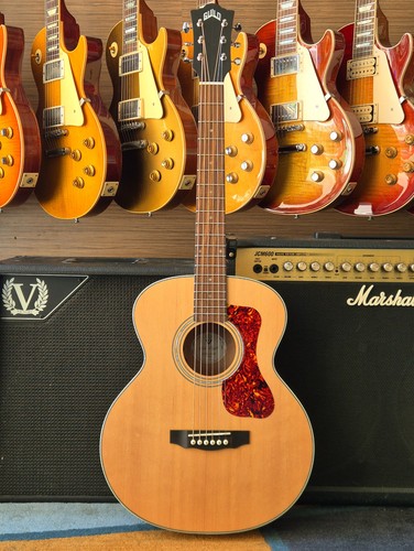 Guild jumbo junior - junior, mahogany