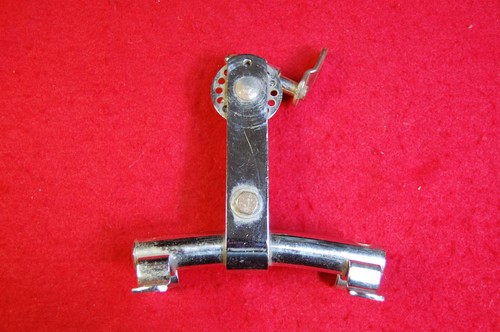 Consolette ferroviaria stile