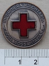 MEDAGLIA SPILLA CROCE ROSSA ITALIANA INFERMIERA VOLONTARIA