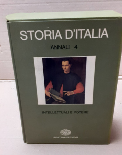 Intellettuali potere - intellettuali,
