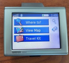 Garmin Nuvi 360 GPS Bundle con