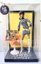 Barbie Pop Life Pivotal Mattel 2008 Gold Label. NRFB