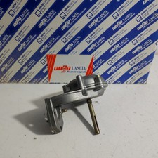 CARBURETOR DEPRESSOR DEVICE