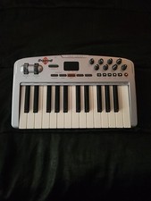 Nuova tastiera controller MIDI
