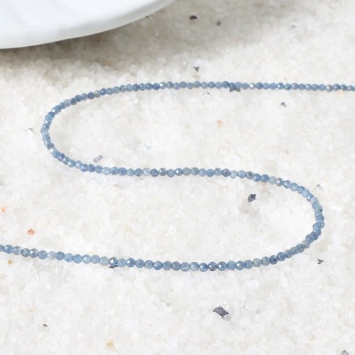 Delicate collane girocollo con