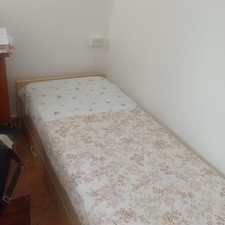 Letto singolo con mobile cassettiera materasso e rete a doghe