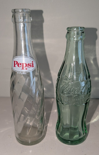 Bottiglie coca cola pepsi - bottiglie, coca-cola