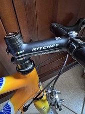 Bicicletta da corsa colnago