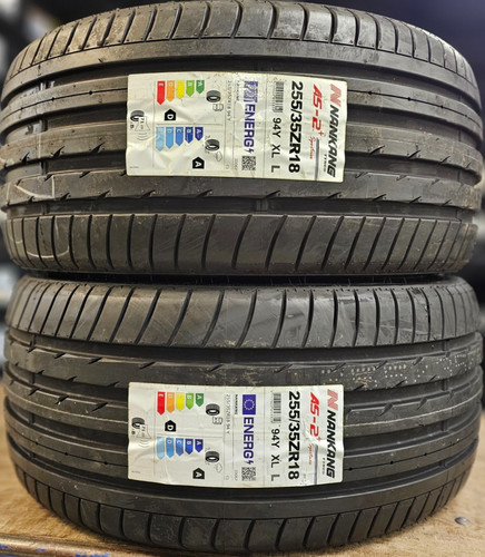 Nuovi pneumatici auto - nuovi,