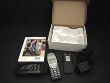 Nokia 3285 cell phone vintage